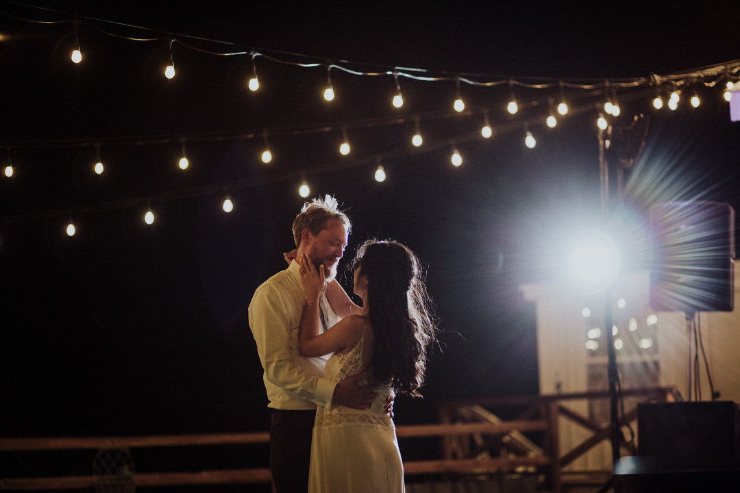 couple dancing